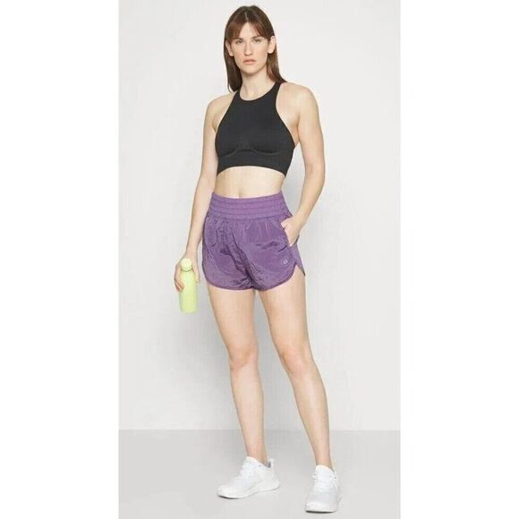 Gap Fit High Rise Purple Athletic Running Shorts Built in Underwear Womens S - Picture 1 of 5